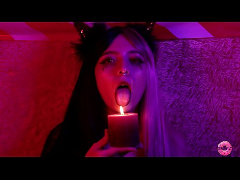 ❤️ Blowjob angerddol o Sexy Succubus gyda Chyflawniad Genau ❤❌ Fideo ffycin  wrthon ni ﹏